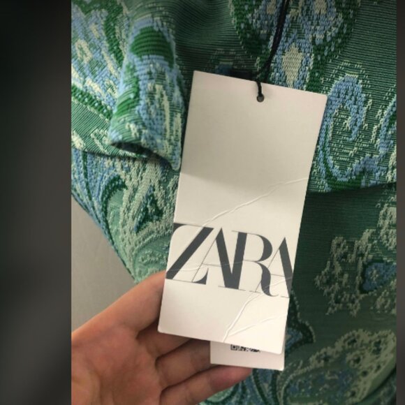 NWT ZARA Jacquard Green Patterned Ruffled Top Sz S - Picture 6 of 7